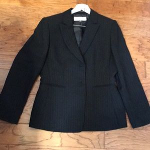 2 piece jacket with pants suit